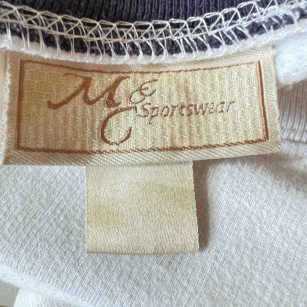 Vtg MC Sportswear Snow Friends Embroidered Sweatshirt L White Blue Grannycore - Picture 5 of 10